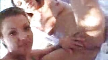 Missionary bang με την όμορφη Kyra γκει πορνο δωρεαν Hot από το Immoral live